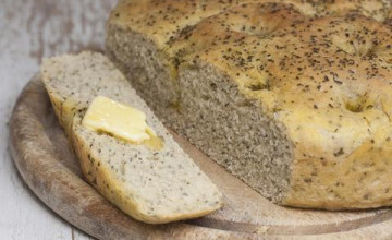 A hínáros kenyér első hallásra nem túl vonzó, pedig a cukorbetegség és bélrendszeri rák ellen is hatásos