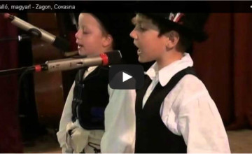 Ez a két kis fiú úgy énekel, hogy az ember szíve belesajdul!