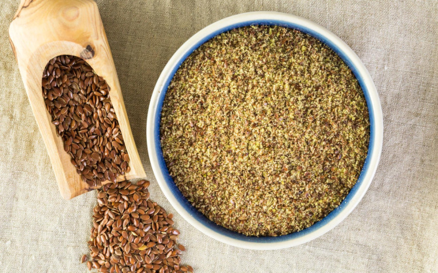 Az őrölt lenmag jótékony hatásai és változatos felhasználási módjai