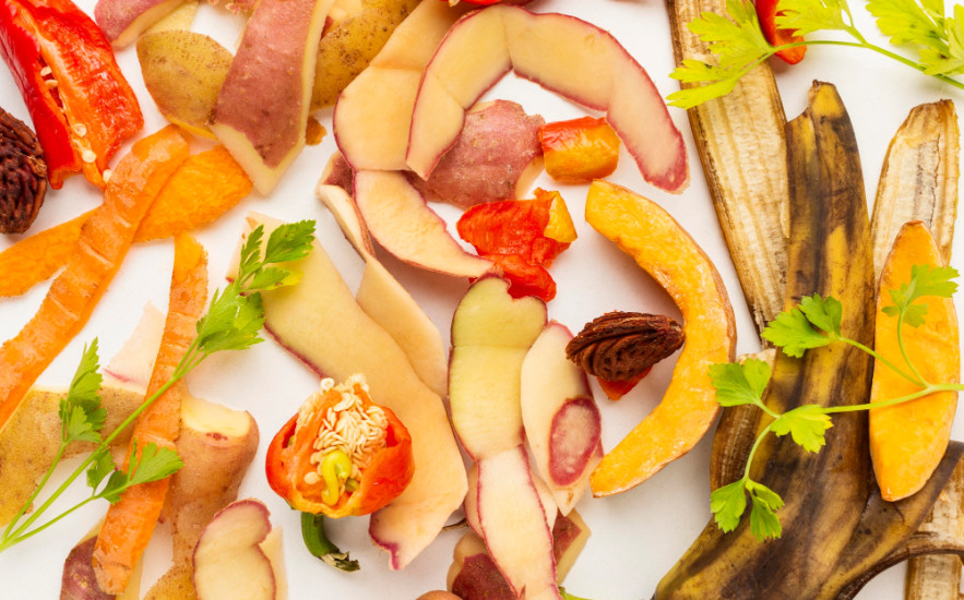 Zöldség- és gyümölcshéjak hasznosítása: alaplé, házi kozmetikum és takarítás héjakból