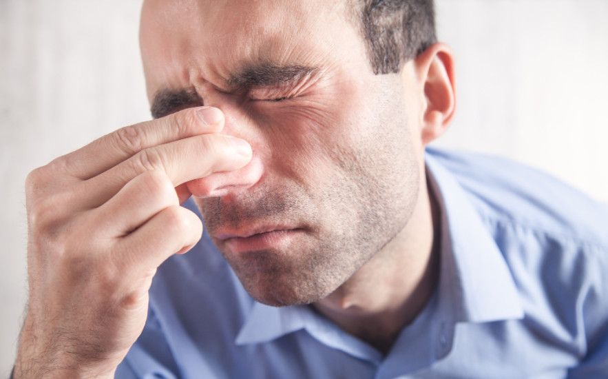 Orrsövényferdülés tünetei – ezért lehetsz állandóan fáradt és ezért horkolsz